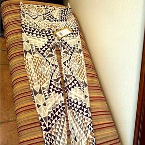 NEW WITH TAGS Niyama Sol Geometric Patterned Leggings - Black, Brown, Cream